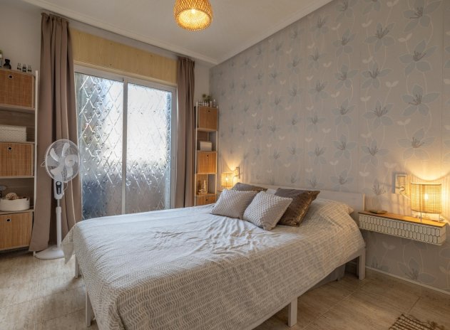 Herverkoop - Appartement - Torrevieja - Acequion