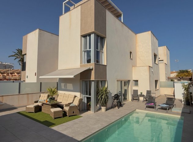 Herverkoop - Villa - Santiago de la Ribera - Zona de la playa