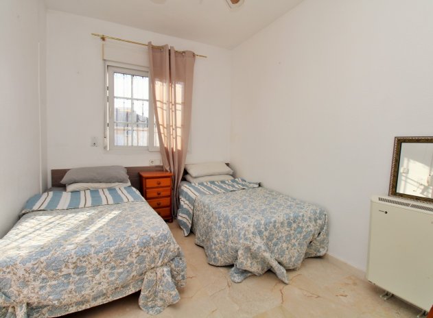 Herverkoop - Rijwoning - Playa Flamenca