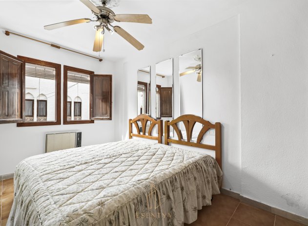 Herverkoop - Finca / Plattelands Woning - Torrevieja - La Mata