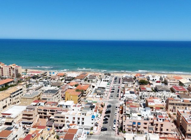 Herverkoop - Finca / Plattelands Woning - Torrevieja - La Mata