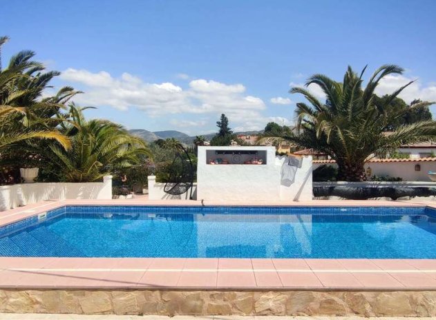 Wiederverkauf - Villa - Sax