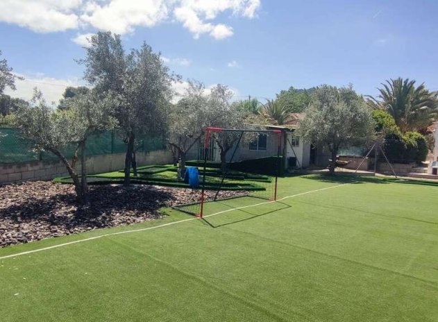 Wiederverkauf - Villa - Sax