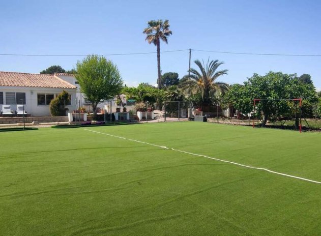 Wiederverkauf - Villa - Sax