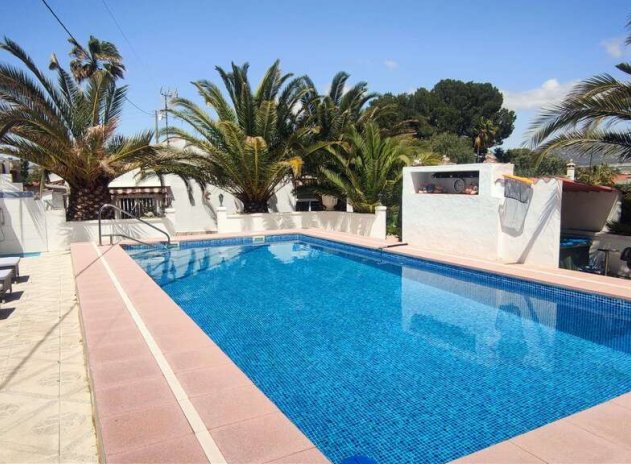 Wiederverkauf - Villa - Sax