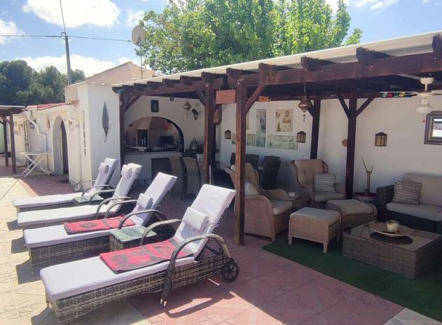 Wiederverkauf - Villa - Sax