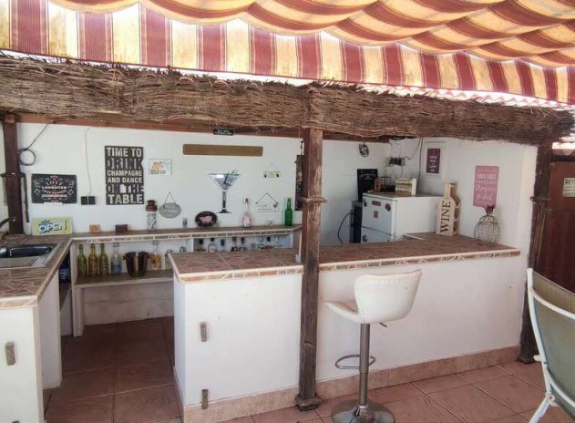 Wiederverkauf - Villa - Sax