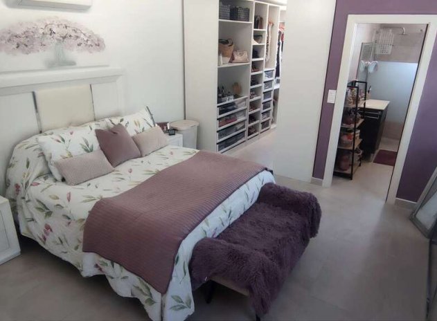 Wiederverkauf - Villa - Sax