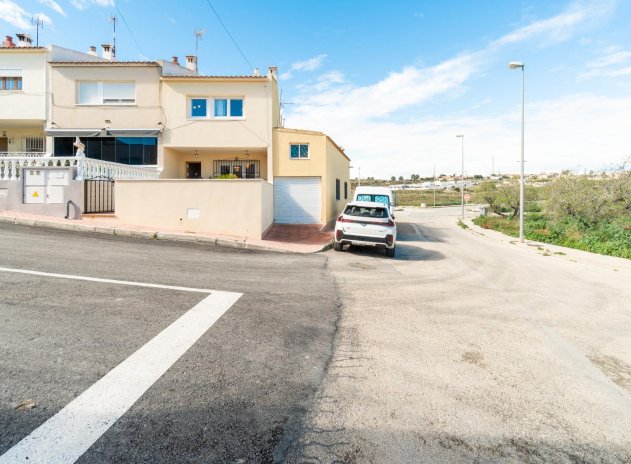 Herverkoop - Rijwoning - San Miguel de Salinas - Torremendo