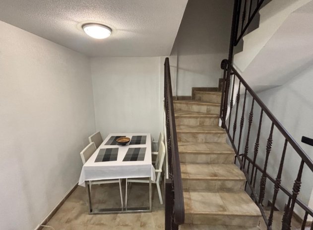 Herverkoop - Rijwoning - Guardamar del Segura - Urbanizaciones