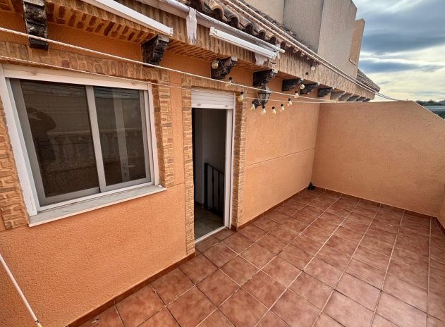 Herverkoop - Rijwoning - Guardamar del Segura - Urbanizaciones