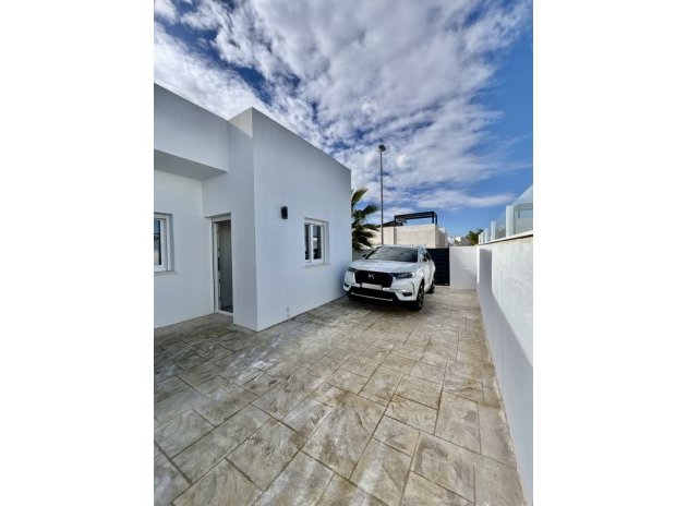 Resale - Villa * - Benijofar *
