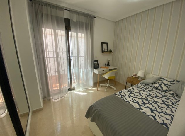 Herverkoop - Rijwoning - San Miguel de Salinas