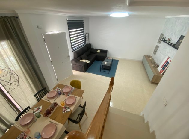 Herverkoop - Rijwoning - San Miguel de Salinas