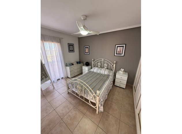 Herverkoop - Villa - Orihuela - Villamartín