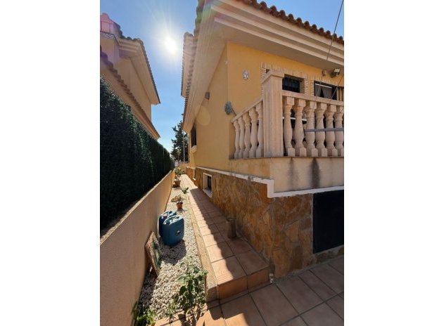 Herverkoop - Villa - Orihuela - Villamartín