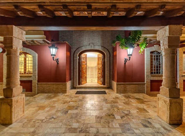 Herverkoop - Villa - Orihuela - Campoamor