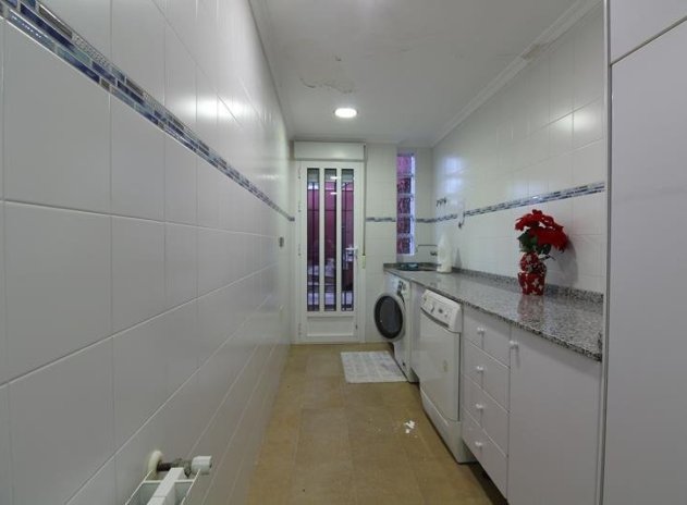 Herverkoop - Villa - Orihuela - Campoamor