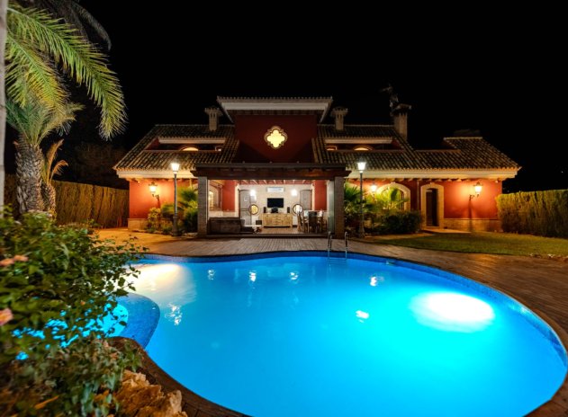 Herverkoop - Villa - Orihuela - Campoamor