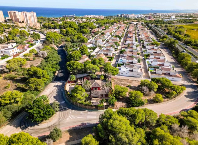 Herverkoop - Villa - Orihuela - Campoamor