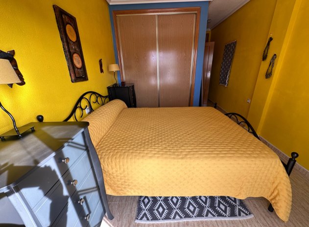 Herverkoop - Rijwoning - Bigastro