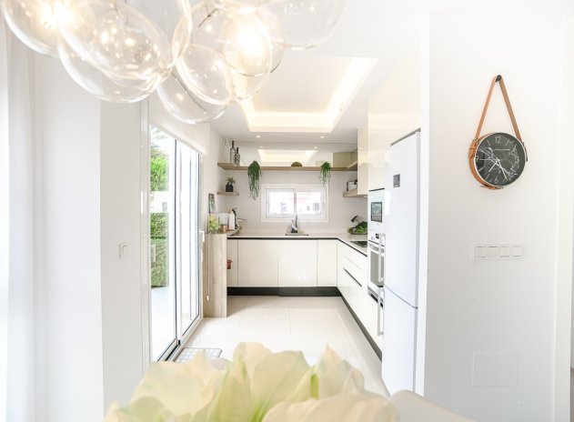 Resale - Villa * - Ciudad Quesada *