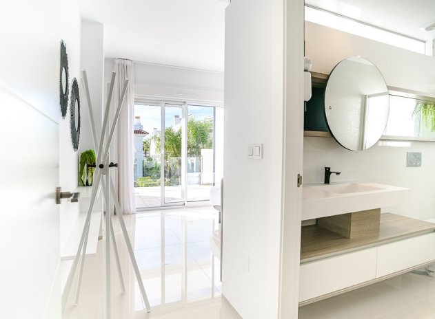 Resale - Villa * - Ciudad Quesada *