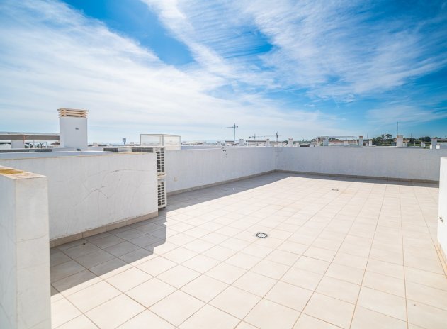 Resale - Villa * - Ciudad Quesada *