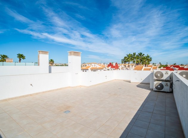 Resale - Villa * - Ciudad Quesada *