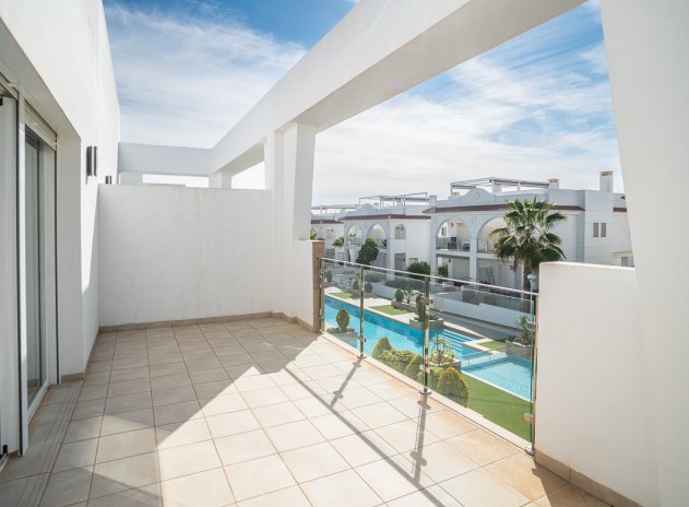 Resale - Villa * - Ciudad Quesada *