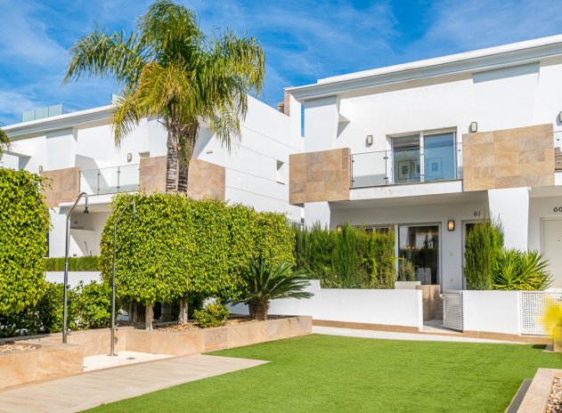 Resale - Villa * - Ciudad Quesada *