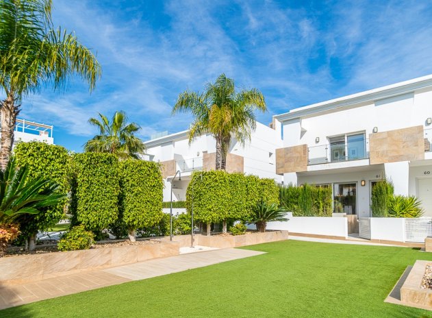 Resale - Villa * - Ciudad Quesada *