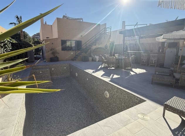 Herverkoop - Villa - La Zenia