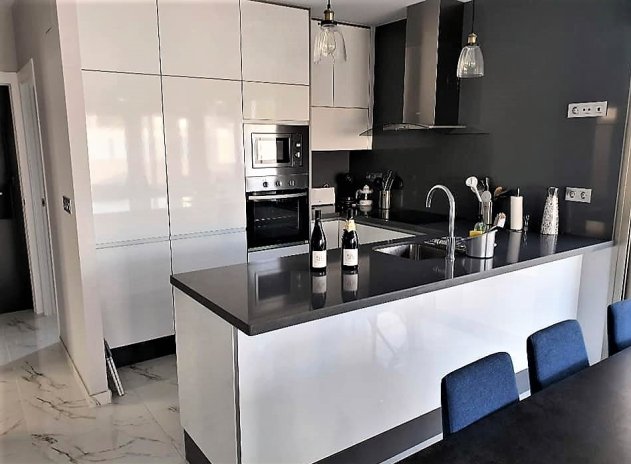 Herverkoop - Villa - Orihuela Costa - Villamartín