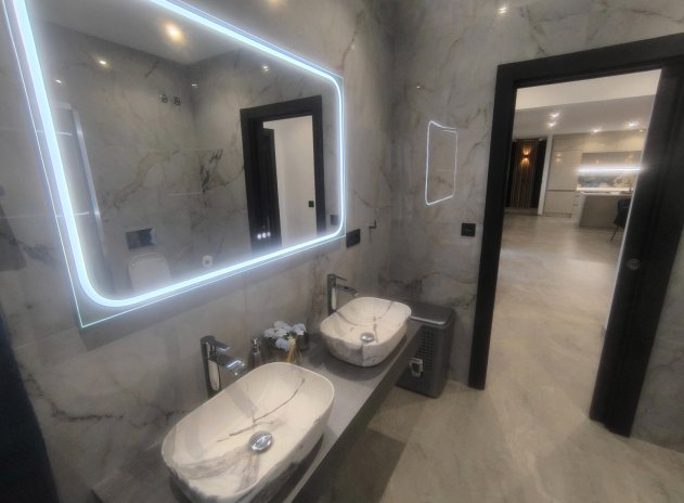 Herverkoop - Villa - Los Montesinos - La Herrada