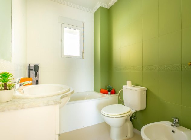 Herverkoop - Appartement - Algorfa - Comunidad valenciana