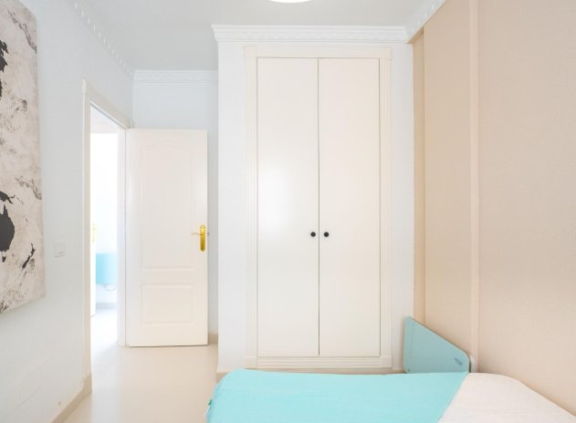 Herverkoop - Appartement - Algorfa - Comunidad valenciana