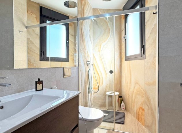 Herverkoop - Villa - Orihuela Costa - Villamartín