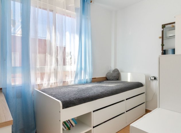 Herverkoop - Rijwoning - Orihuela Costa - Villamartín