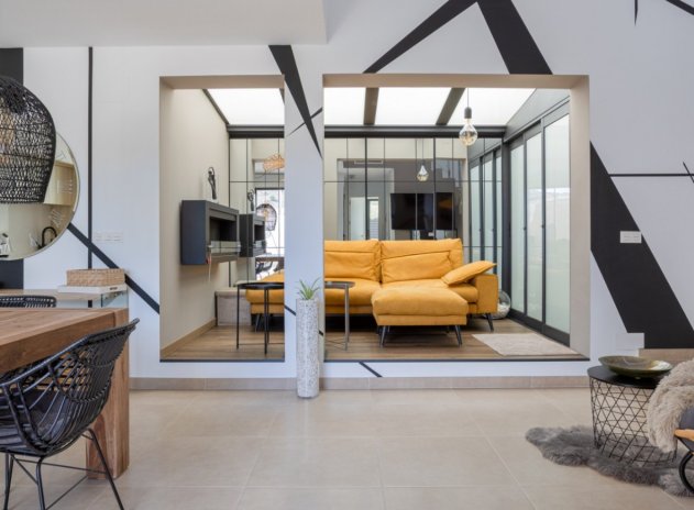 Revente - Maison mitoyenne - Benijofar