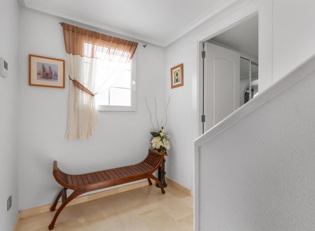 Herverkoop - Villa - Guardamar del Segura - El Raso