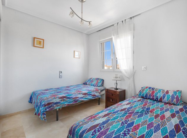 Herverkoop - Villa - Guardamar del Segura - El Raso