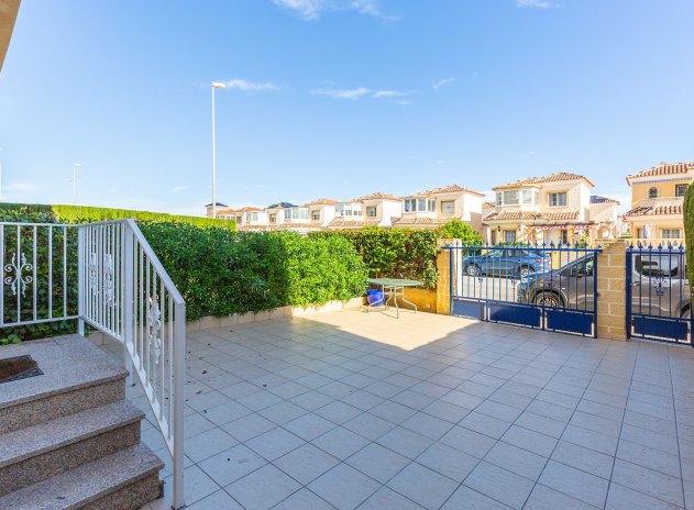 Herverkoop - Villa - Guardamar del Segura - El Raso