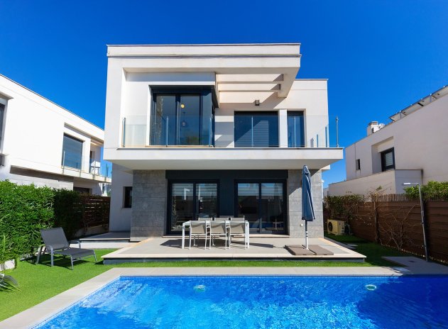 Resale - Villa * - Vistabella Golf *