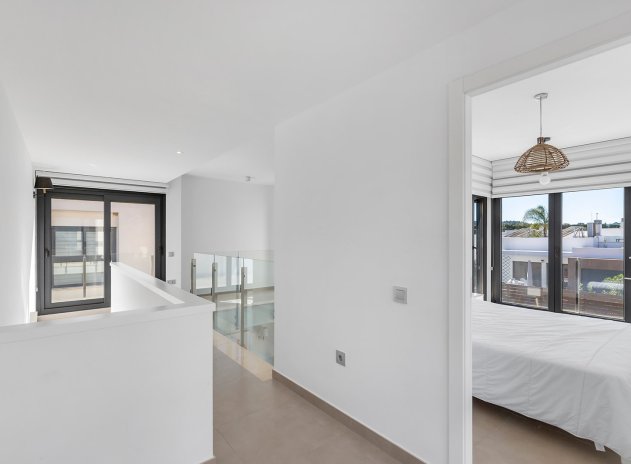 Resale - Villa * - Vistabella Golf *