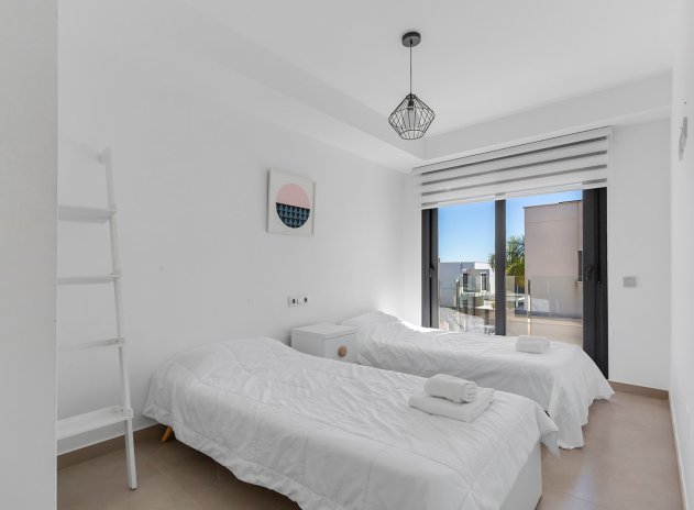 Resale - Villa * - Vistabella Golf *