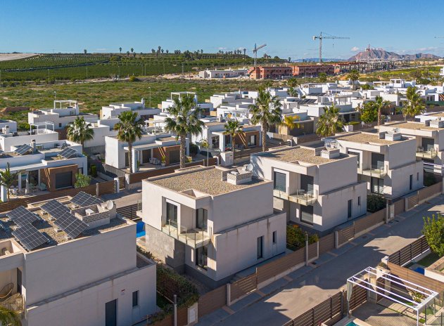 Resale - Villa * - Vistabella Golf *