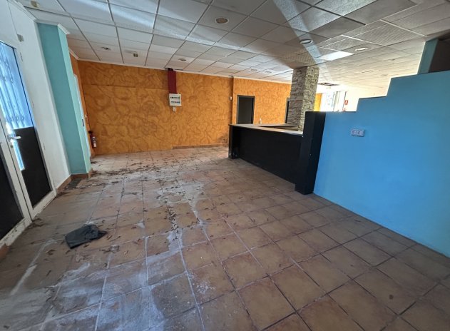 Herverkoop - Commercieel - Villamartin - Villamartín