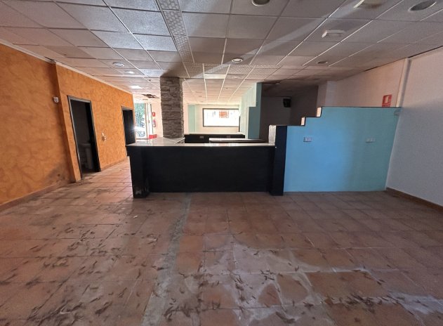 Herverkoop - Commercieel - Villamartin - Villamartín