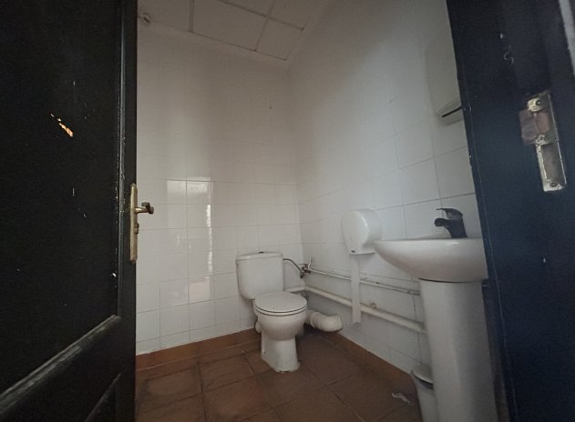 Herverkoop - Commercieel - Villamartin - Villamartín